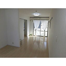 ツインズ新川B 205 2階1LDKのリビング/ダイニング