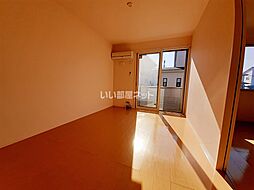 コンフィアンサ 105 1階1LDKのリビング/ダイニング