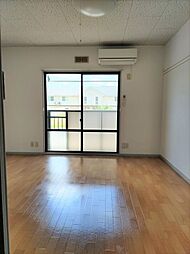 コーポルピナスA 106 1階1Kのリビング/ダイニング