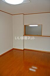 シャトレ小竹　III 102 1階1LDKのリビング/ダイニング