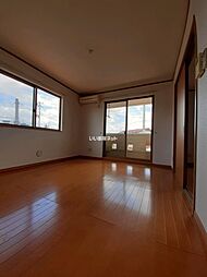 水沢ステーションアベニューII E棟 201 2階2LDKのリビング/ダイニング