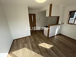 ベル・ドミール新田 203 2階1LDKのリビング/ダイニング