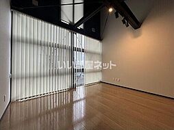 GLB・RO4 No2 1階ワンルームのリビング/ダイニング