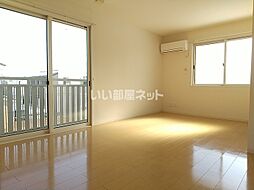 ル・ヴァン・クレール　B棟 B203 2階ワンルームのリビング/ダイニング