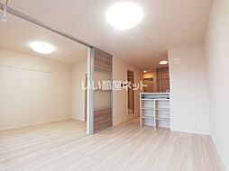 アドヴァンスサクラ 203 2階1LDKのリビング/ダイニング