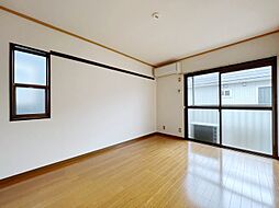 エステート中島　北館 201 2階2Kのリビング/ダイニング