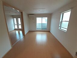 グランデ・ソレイユＤ 201 2階2LDKのリビング/ダイニング