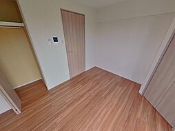 Ｓａｉｎｔ−Ｄｅｅｒｓ 404 4階1Kのリビング/ダイニング