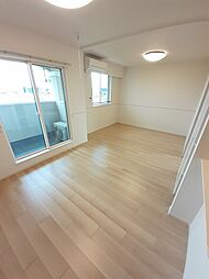 メゾン・ド　セレニティ 201 2階2LDKのリビング/ダイニング