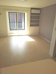 アイステージ　テン 201 2階ワンルームのリビング/ダイニング