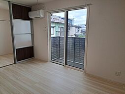 クレシア山総II 202 2階1LDKのリビング/ダイニング