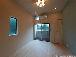 ロフトレジデンス新守山 205 2階1Kのリビング/ダイニング