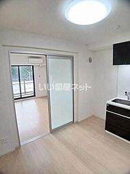 ヴィラ　デュース 404 4階1DKのリビング/ダイニング