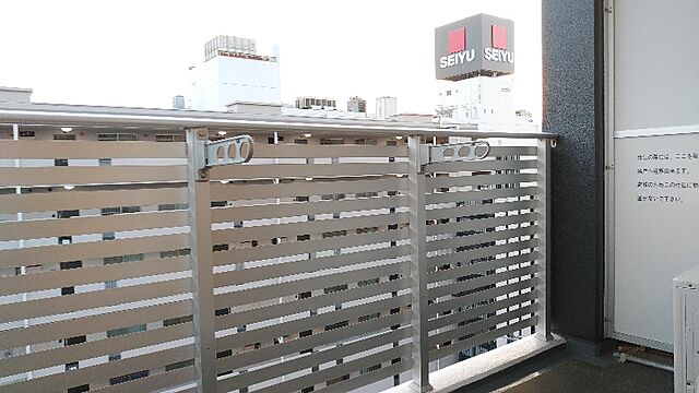 バルコニー