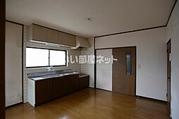 リバーサイド川内I 201 2階3DKのリビング/ダイニング