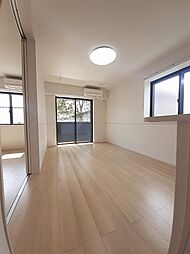 レインボーヒル・ハイツIII　Ａ 102 1階1LDKのリビング/ダイニング