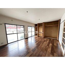 アビタマルフクIII 201 2階2LDKのリビング/ダイニング