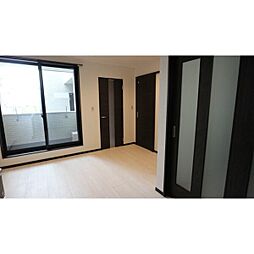 R-SMART 仙台宮千代 202 2階1LDKのリビング/ダイニング