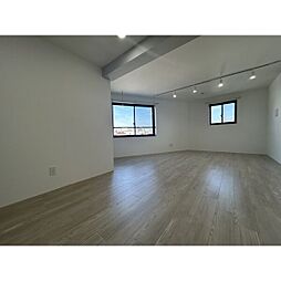 パレス池袋本町 501 5階1LDKのリビング/ダイニング