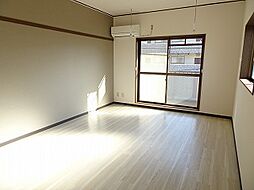 ラピスラズリV 306 3階1Kのリビング/ダイニング