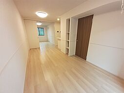 フォルトーナＥＳ　II 102 1階1LDKのリビング/ダイニング