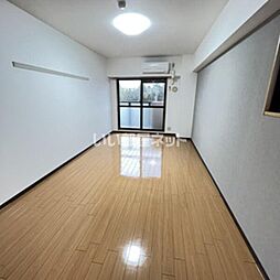 ワイズスクエアー 1Kの写真