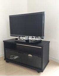 ko-kin.HOUSE IMARIIII 205 2階ワンルームのリビング/ダイニング