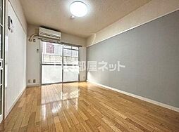 ラウレア旦野原III 202 2階1Kのリビング/ダイニング