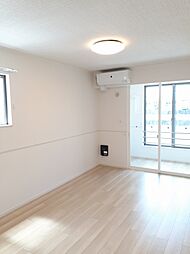 エレガンシアII　Ａ 101 1階1LDKのリビング/ダイニング