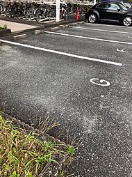 6 / 11
