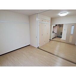 イーグルハイツ高松 I-107 1階2Kのリビング/ダイニング