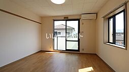 毛呂山ヒルズ 207 2階1Kのリビング/ダイニング