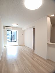 リヴェール　II 103 1階1LDKのリビング/ダイニング