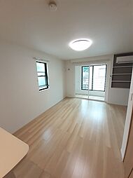 ラフレシールＭ 201 2階ワンルームのリビング/ダイニング