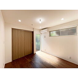 サウスコベントガーデン 0103A 1階1LDKのリビング/ダイニング