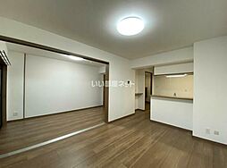 プレゾン平田 301 3階1LDKのリビング/ダイニング