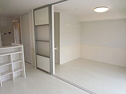 ソディスファーレ 105 1階2LDKのリビング/ダイニング