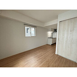 サンライズ本町 701 7階1LDKのリビング/ダイニング