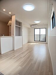 ウェスト須屋 201 2階2LDKのリビング/ダイニング