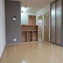 ポートサイド カクサン 102 1階1LDKのリビング/ダイニング