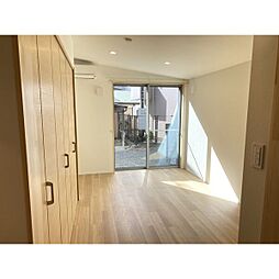 Efforia ena 102 1階ワンルームのリビング/ダイニング