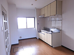 ビューハイツ寺本 202 2階2LDKのリビング/ダイニング