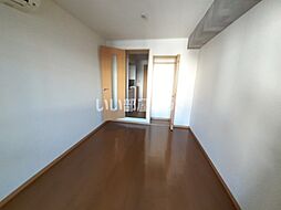 オーシャンビュー湊町 201 2階1Kのリビング/ダイニング