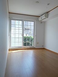 サン・ルミエール八番館 102 1階2DKのリビング/ダイニング