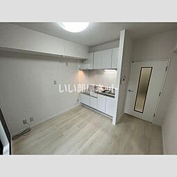 エスカイア小作第三 105 1階2Kのリビング/ダイニング