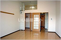 アイリスハイツ8号館 502 5階1Kのリビング/ダイニング