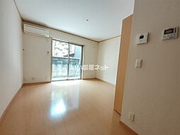 クレイドル奈良町 103 1階ワンルームのリビング/ダイニング