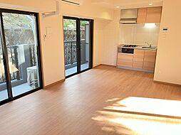 MODERN PALAZZO 諫早駅前 201 2階1LDKのリビング/ダイニング