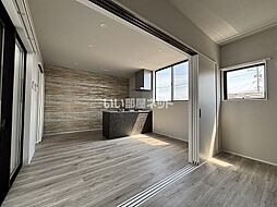 ERFOLG Thanks　A棟 203 2階1SLDKのリビング/ダイニング