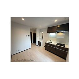 JR東北本線 太子堂駅 徒歩5分の賃貸アパート 3階1DKのリビング/ダイニング